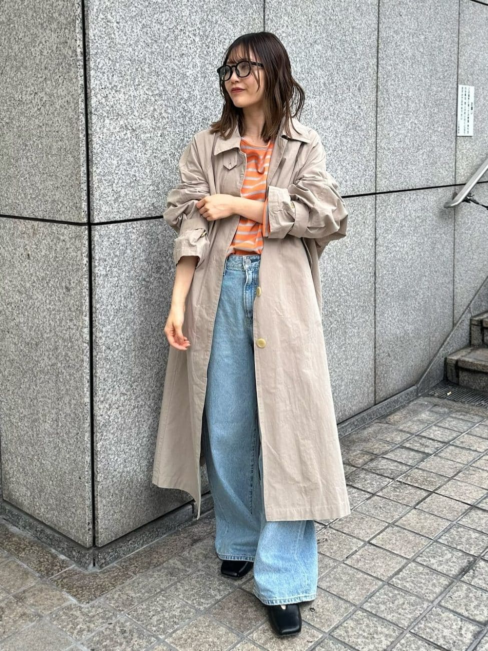 ▼ルーズシルエットのコートでこなれ感アップ