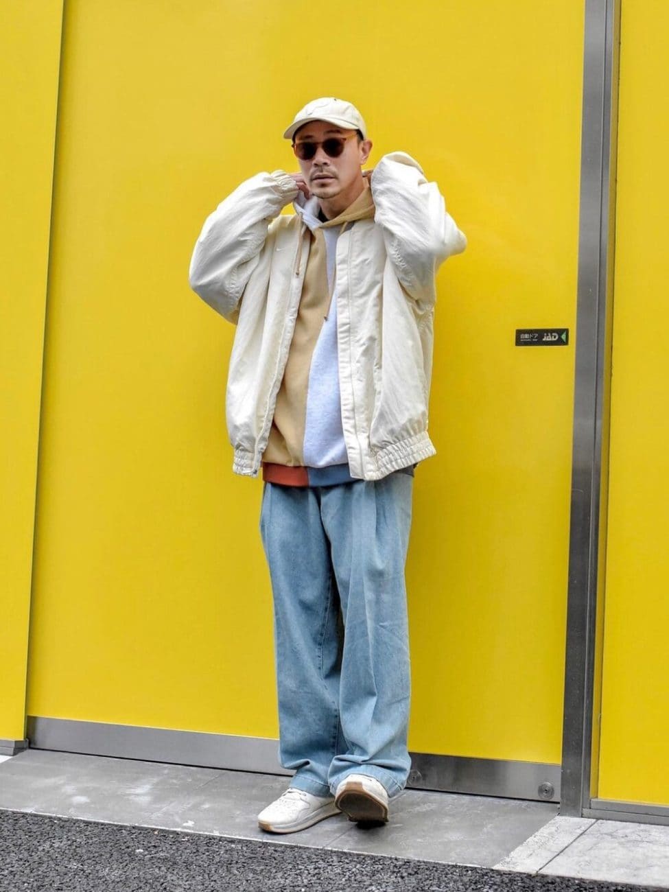 ▼オーバーサイズでダボっとした雰囲気を楽しんで