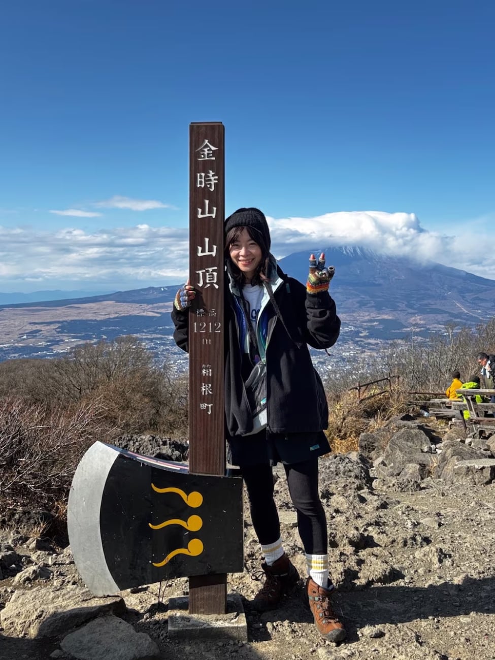 基本はレイヤード(重ね着)コーデが◎
