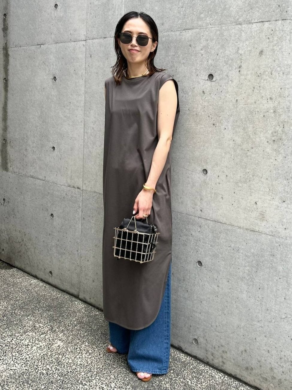 〈9〉レイヤードコーデでディテールを引き立てる