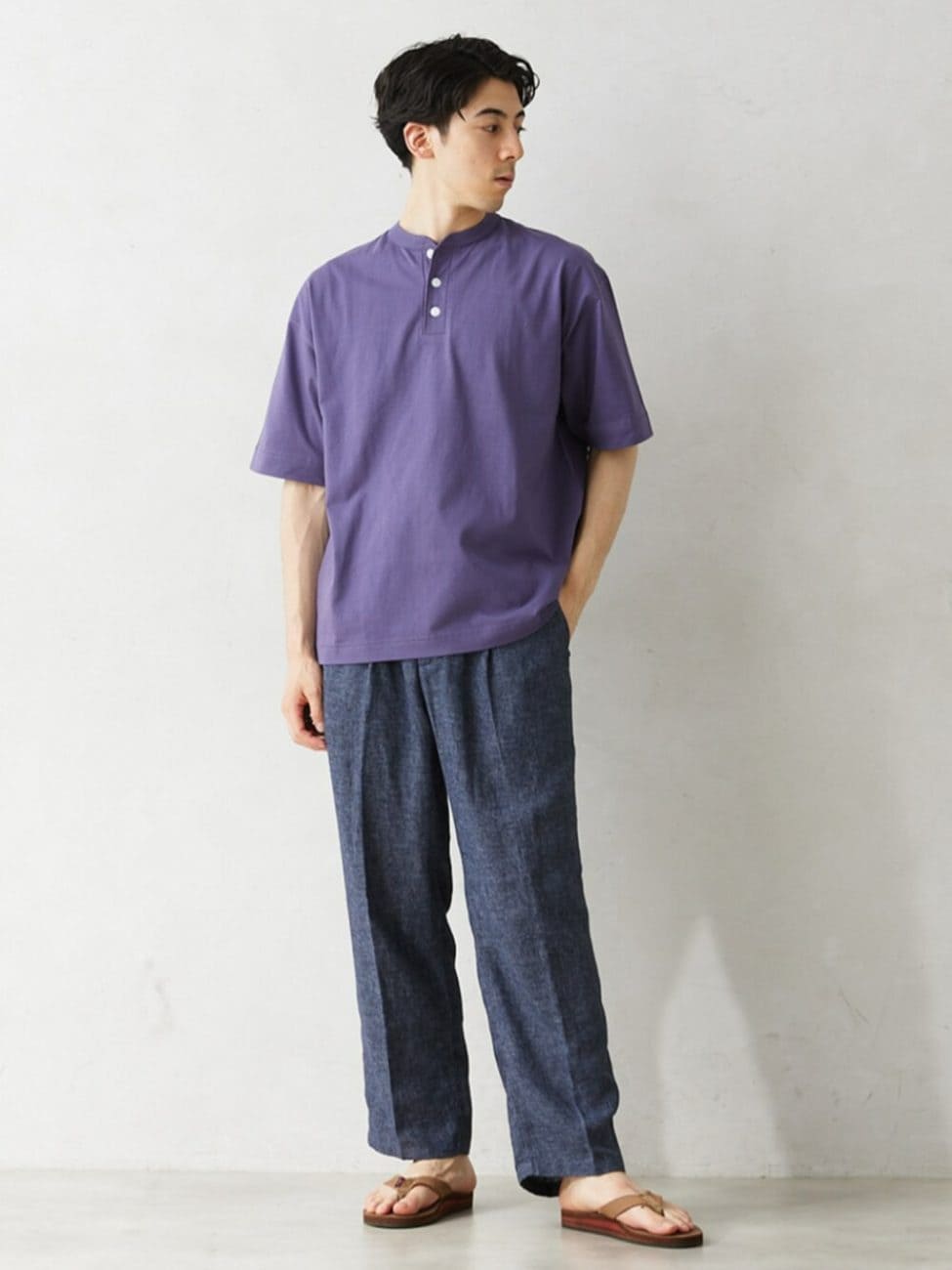 ▼ネックのデザインでひと工夫