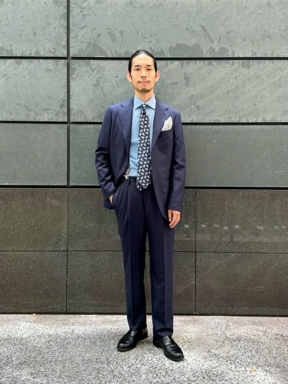 ▼ブルー系でまとめて洗練度アップ