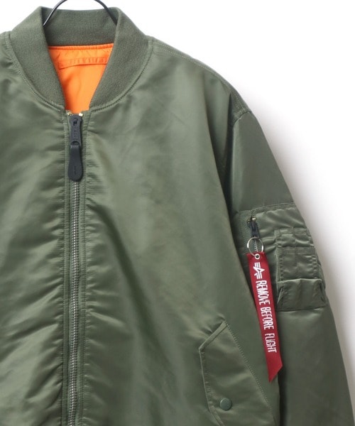 〈ALPHA INDUSTRIES アルファインダストリーズ〉