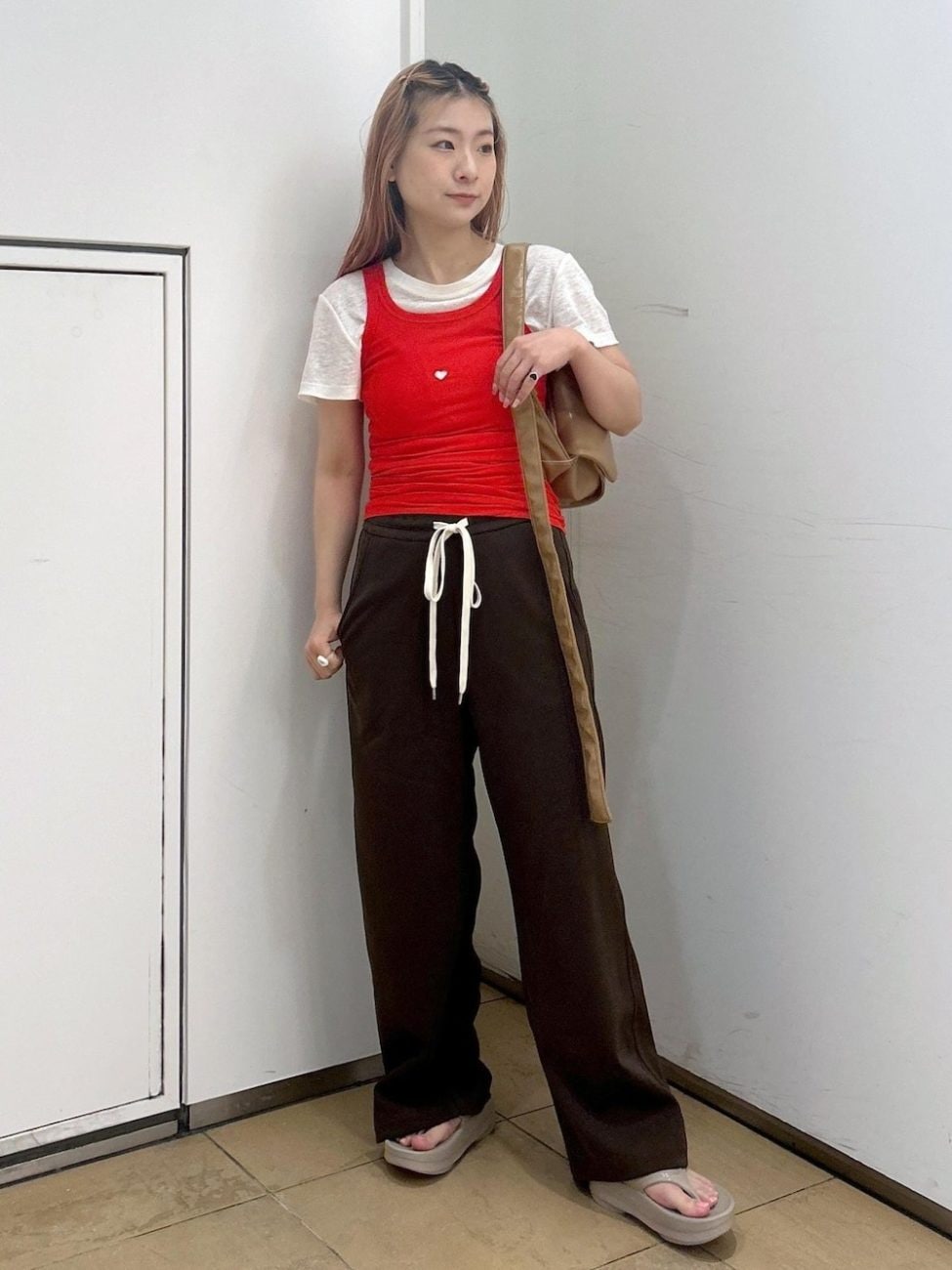 ▼相性抜群な暖色系の配色が◎