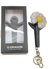 画像：G-DRAGON/OFFICIAL MINI LIGHT KEYRING