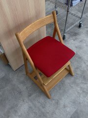 画像：キッズチェア