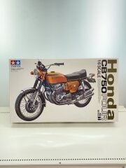 画像：プラモデル/車