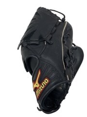 画像：野球用品/右利き用/BLK