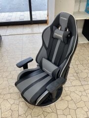 画像：ゲーミング座椅子/極座/V2/フェイクレザー/GRY