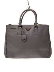 画像：バッグ/レザー/PUP