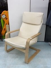 画像：ハイバックチェア