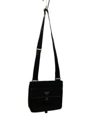 画像：RE-NYLON TESSUTO+SAFFIANO/ショルダーバッグ/ブラック/2VH119