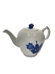 画像：ロイヤルコペンハーゲン ティーポット ブルーフラワー