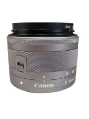 画像：レンズ EF-M15-45mm F3.5-6.3 IS STM [シルバー]