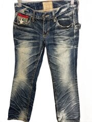 画像：ストレートパンツ