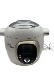 画像：電気調理鍋 CY8521JP