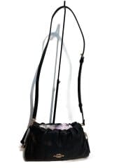 画像：フェイ/キルティング/ショルダーバッグ/レザー/BLK/CCZ54