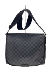 画像：ダニエルMM_ダミエ・グラフィット/ショルダーバッグ/フラップトップ/ロゴ/PVC/BLK/チェック