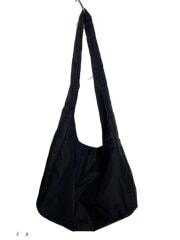 画像：PADDED EVERYDAY BAG/ショルダーバッグ/--/BLK