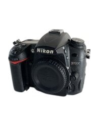 画像：デジタル一眼カメラ D7000 ボディ