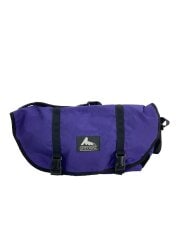 画像：ショルダーバッグ/--/PUP