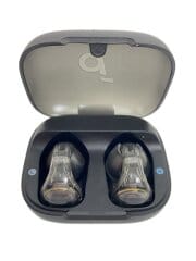 画像：イヤホン Soundcore C30i A3330Z11//