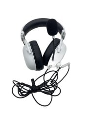 画像：ヘッドホン