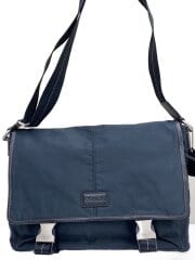 画像：バッグ/--/BLK/無地/F70680