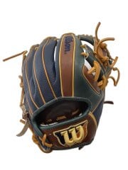 画像：ワナビーヒーロー内野手用グローブ/野球用品