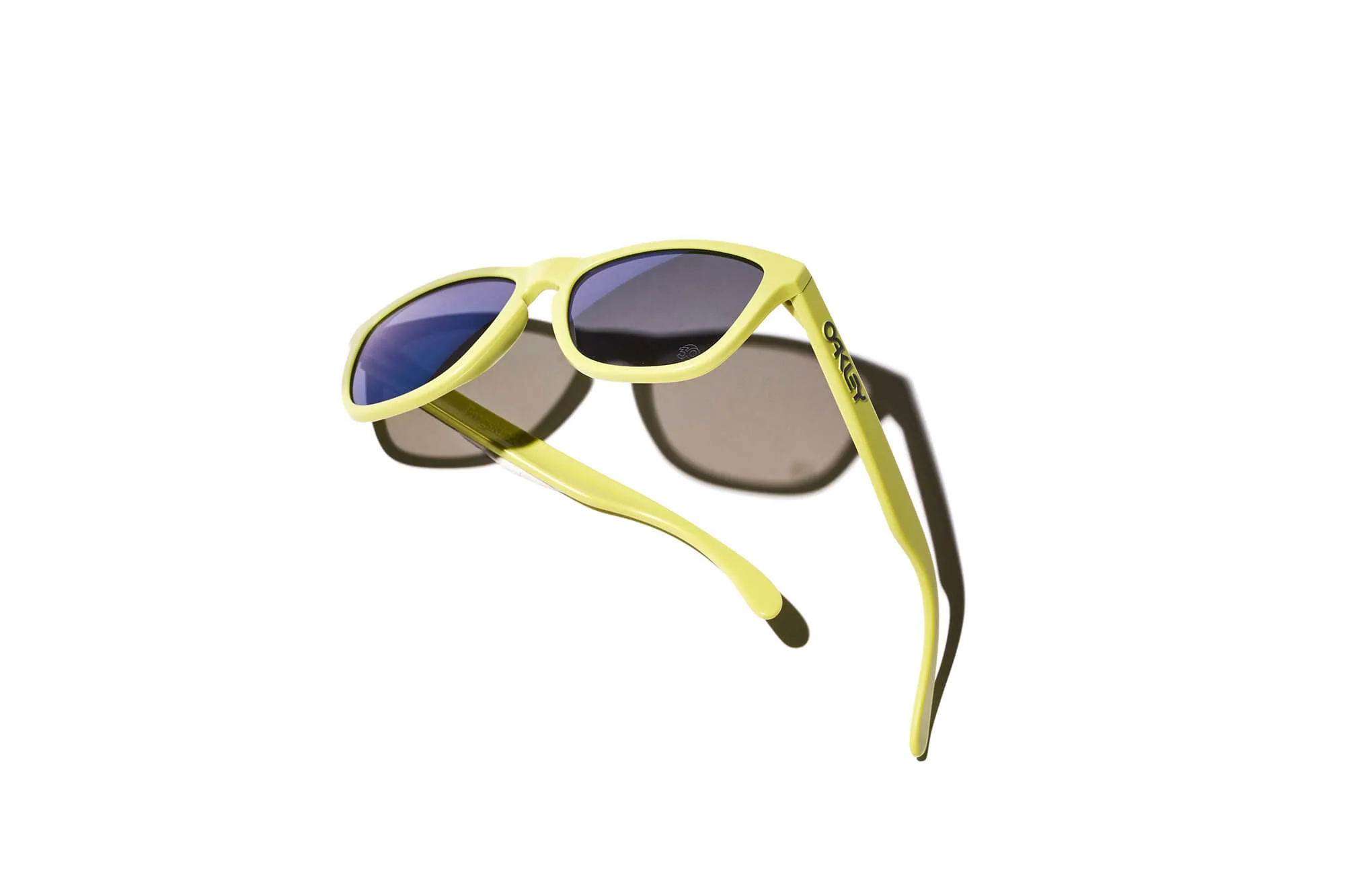 レイバン〉〈オークリー〉〈トム フォード〉…。夏の必需品、サングラス 