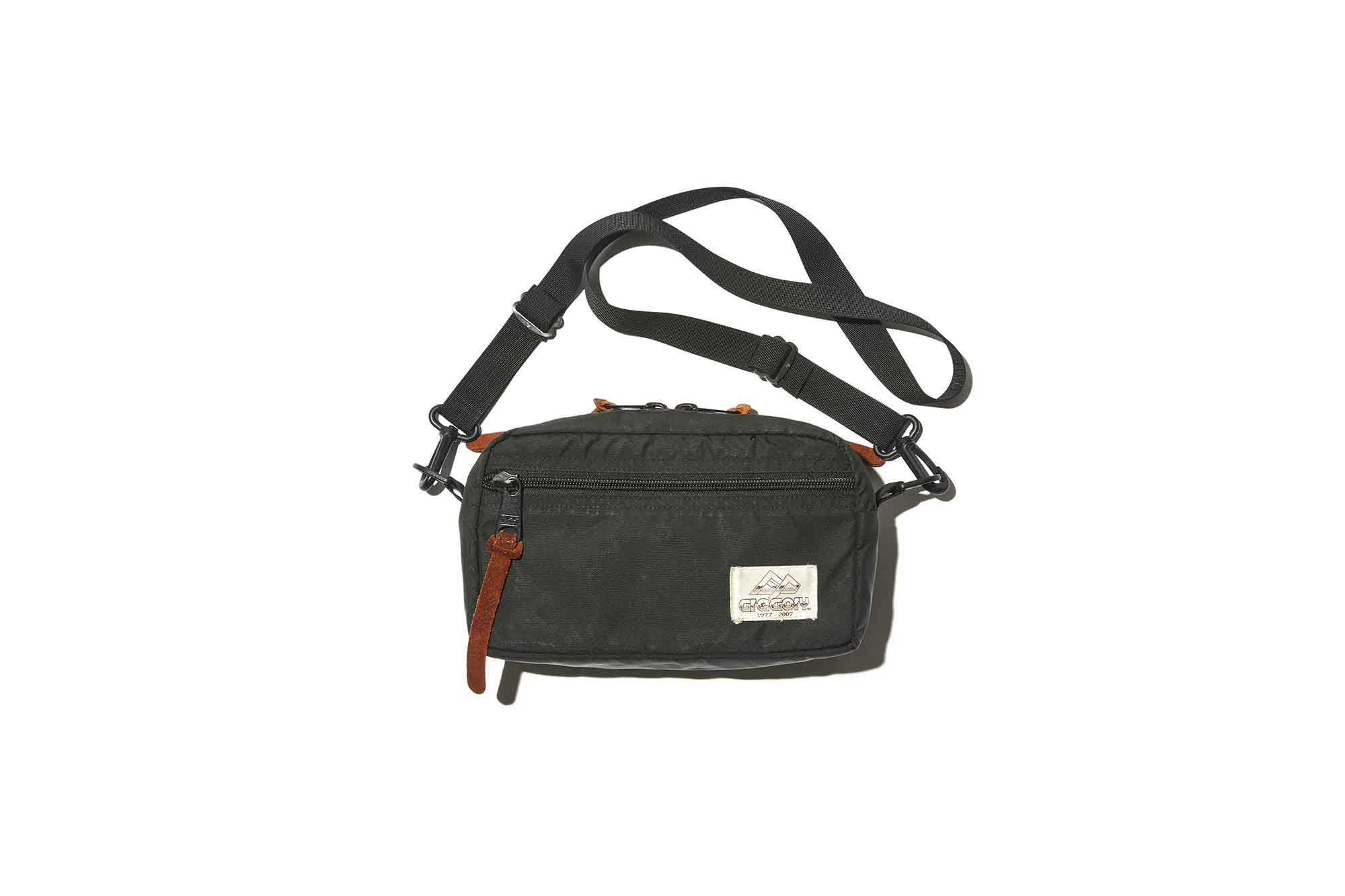 グレゴリー_Gregory_PADDED-SHOULDER-BAG-M_パデッドショルダーバッグ-M_01