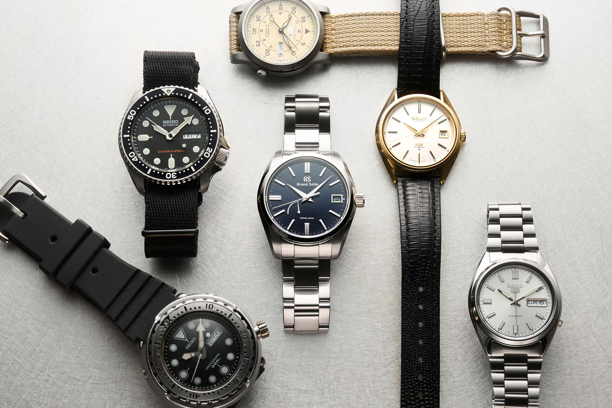 セイコー38クォーツ 色白の美品 1973年6月製造の3803-7030 です。