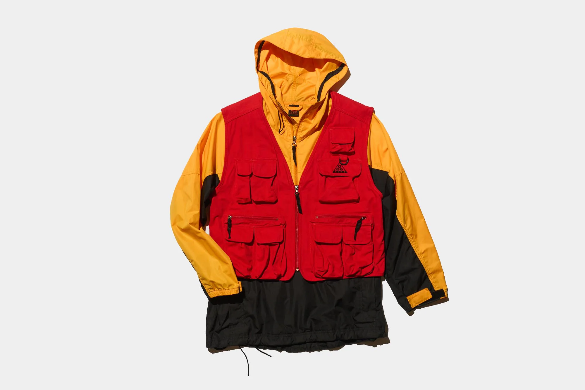 90s名作ギアのオールドデザインが最⾼！〈NIKE ACG〉【ウェア編】 T