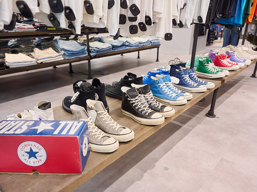 「CONVERSE」のスニーカー
