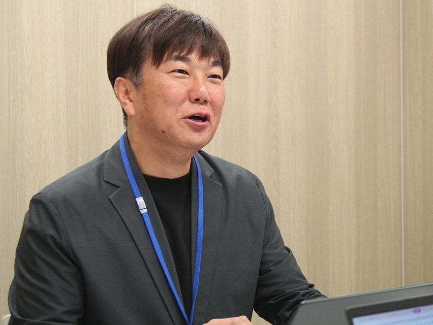 応募メッセージを話す採用担当